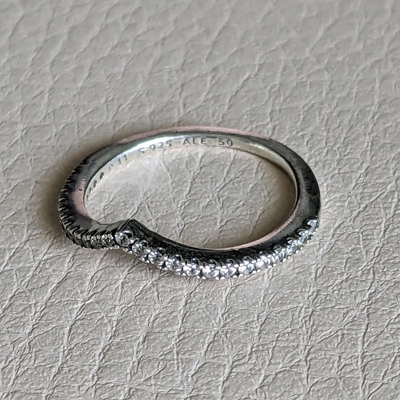 Pandora Sparkling Wishbone Ring - Picture 6 of 8